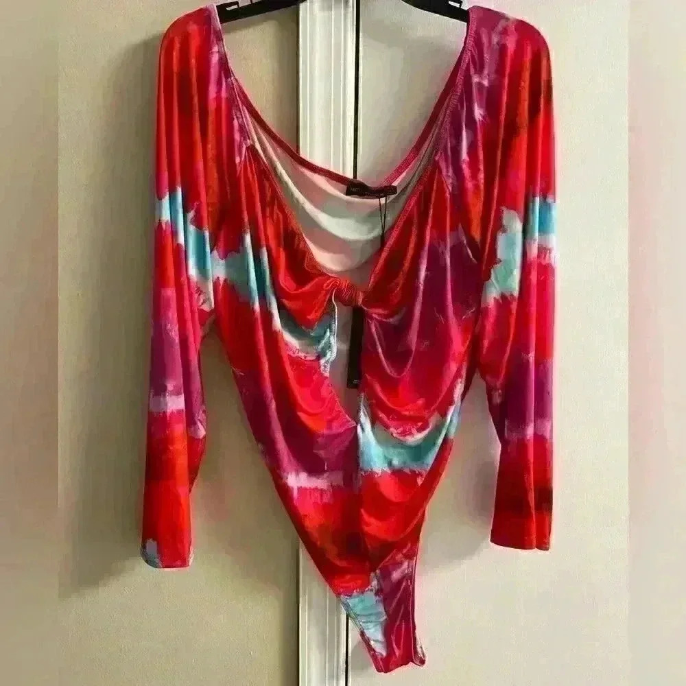 Pretty little thing Womens long sleeve tie dye body suit, Sz 22, NWT